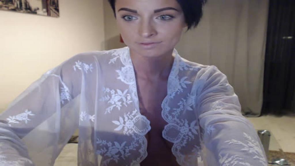 EyeCandy__ [2016-11-23 18:16:04]