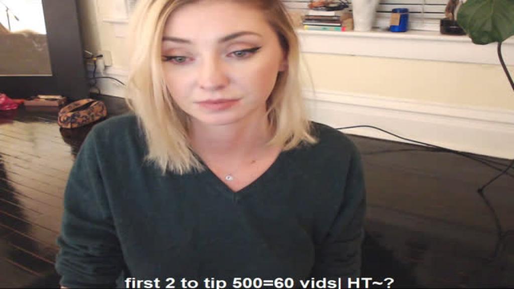 GiaPeach MyFreeCams [2017-09-18 05:40:55]