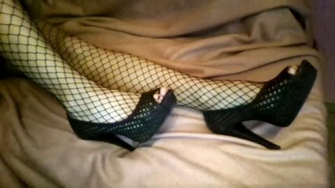 feetfetisssh [2016-10-18 03:46:13]