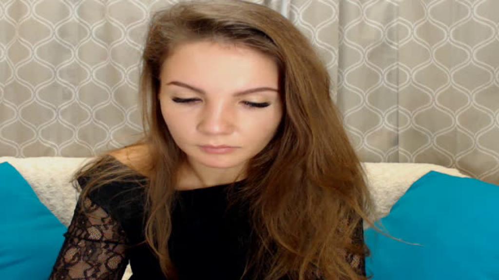 Nerwen MyFreeCams [2017-08-30 05:31:27]