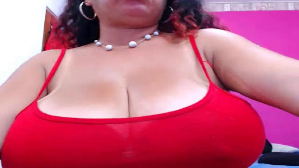 Taty_boobs [2017-04-18 01:41:33]