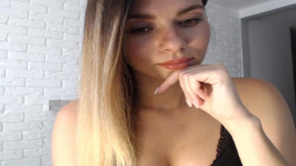 Desire_moon MyFreeCams [2017-09-09 11:56:02]