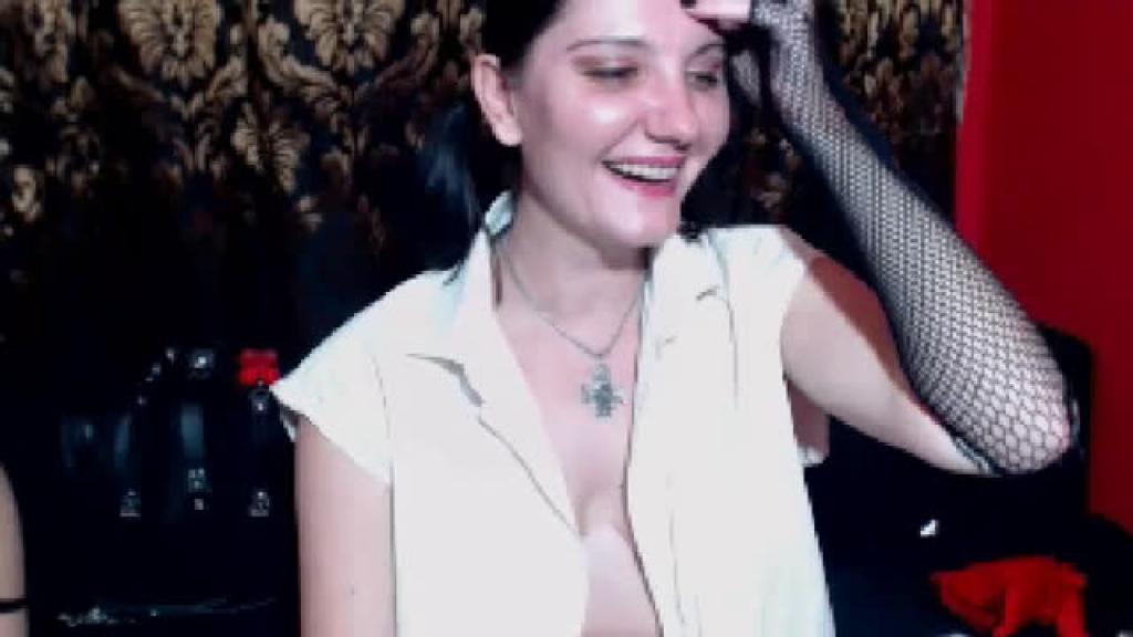 slut4uextreme [2017-01-02 04:30:42]