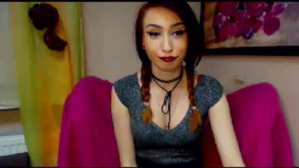 Caroline Fantasy [2017-03-22 15:46:42]