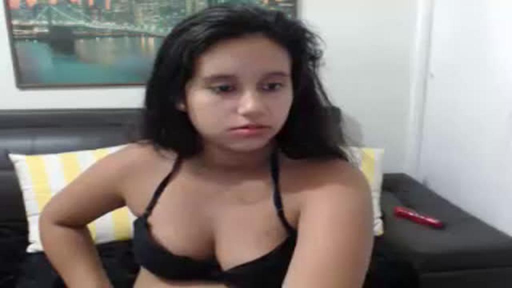 pregnantxwhite