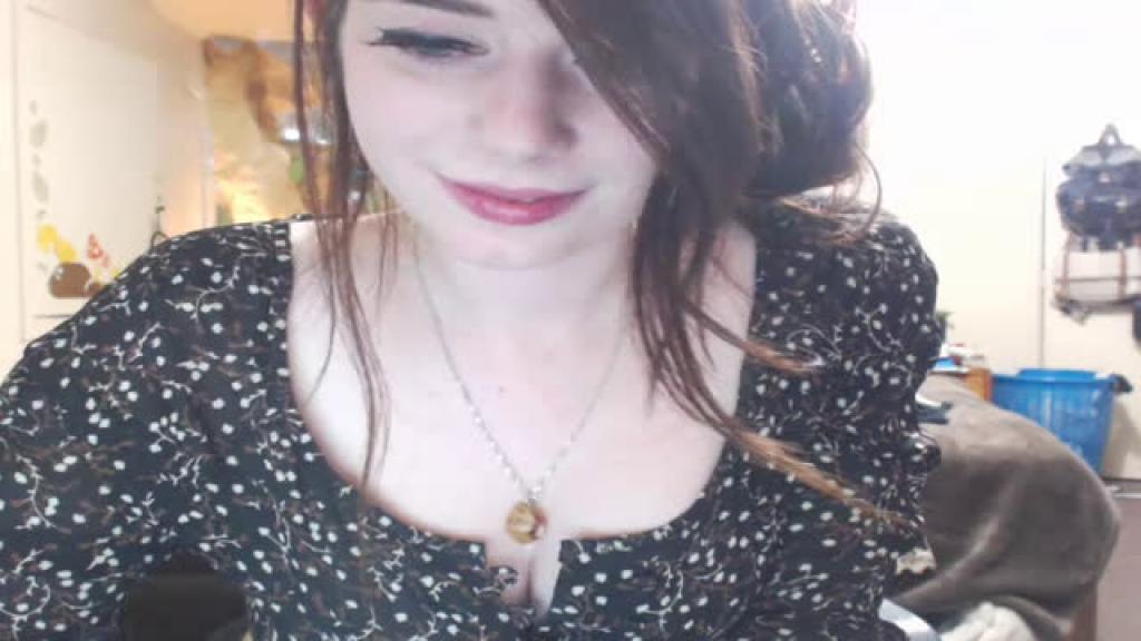 Forest_nymph MyFreeCams [2017-08-28 04:51:32]