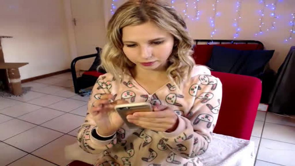 BuffyVSlayer MFC [2017-08-18 07:56:06]