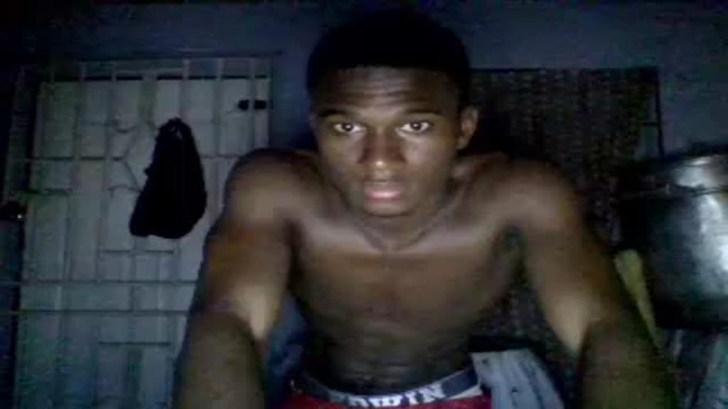 leo_dick69