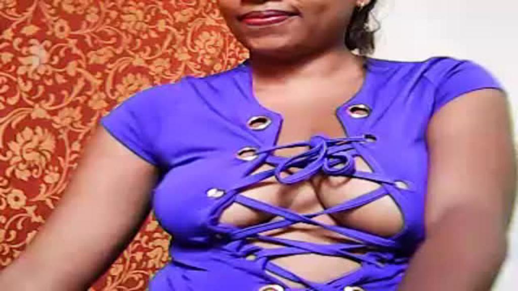 mayasexy3
