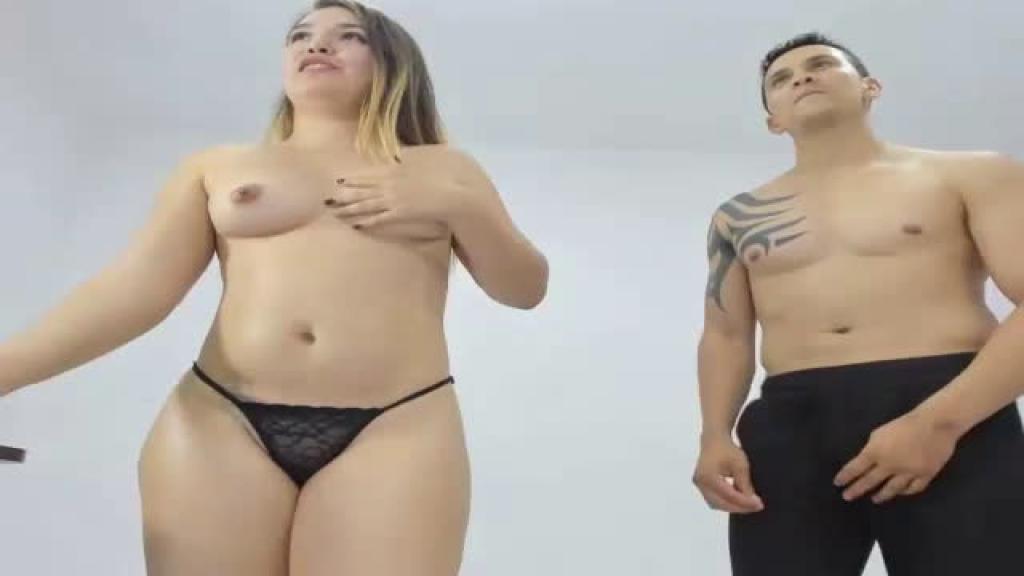 excitedcouple21 [2019-07-27 18:05:52]
