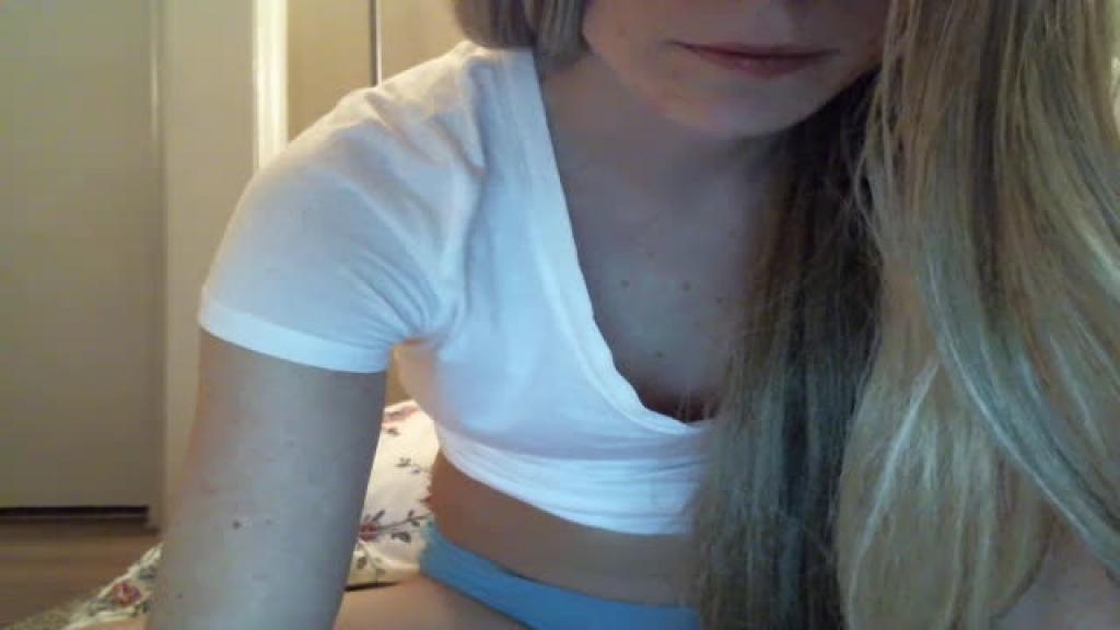 college_slut_ MyFreeCams [2017-09-04 02:00:14]