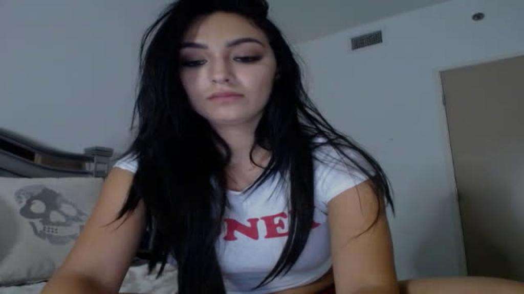 love_esme MyFreeCams [2017-09-16 04:20:29]