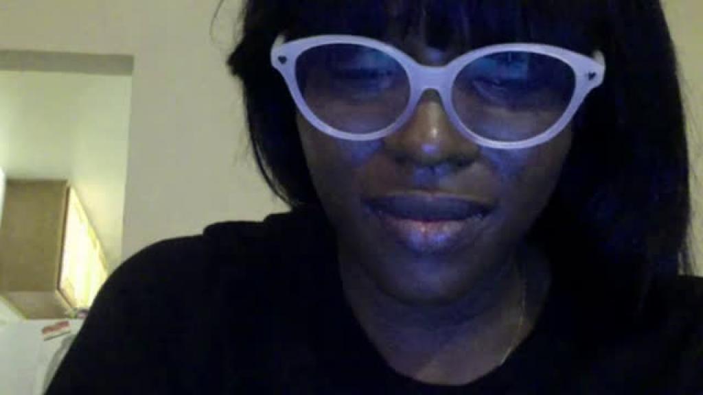 Lailawoods [2016-11-29 06:25:52]