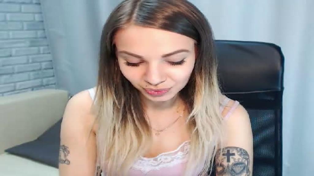 hot_goldie [2017-06-19 09:00:56]