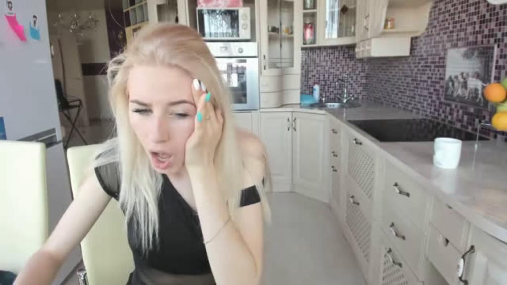 littleblond18 [2018-04-10 11:10:41]