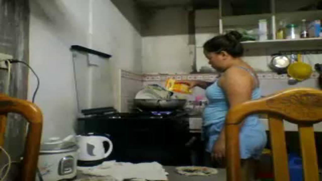 asiansinglemom35