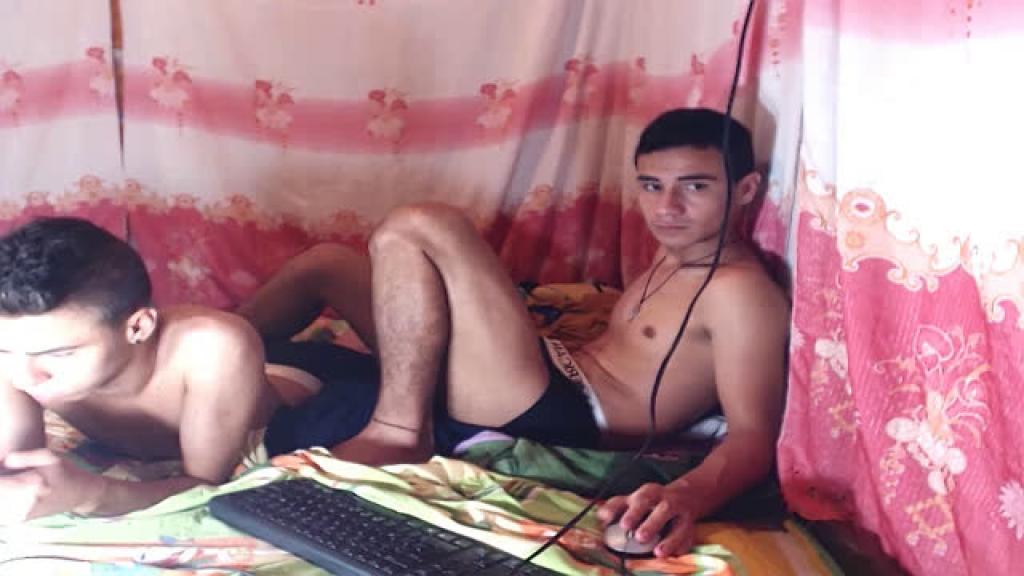 twoboyshot16