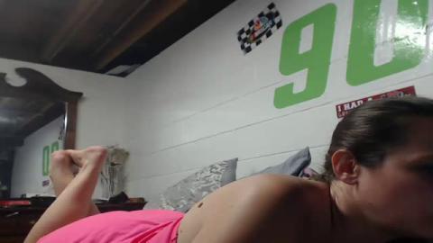 kinkycplsquirts [2016-10-18 12:05:33]