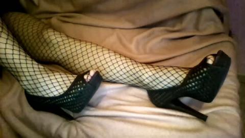 feetfetisssh [2016-10-18 04:01:01]
