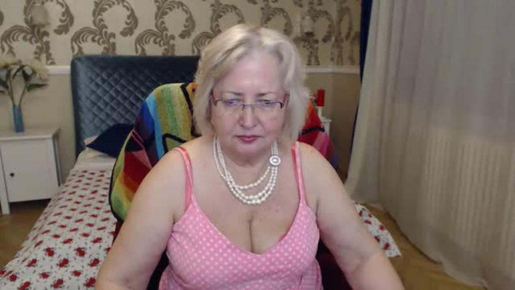 KinkyStuff4U [2016-11-14 15:15:54]