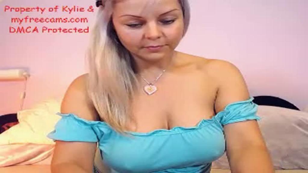 BlondeKylie [2017-05-25 21:45:17]