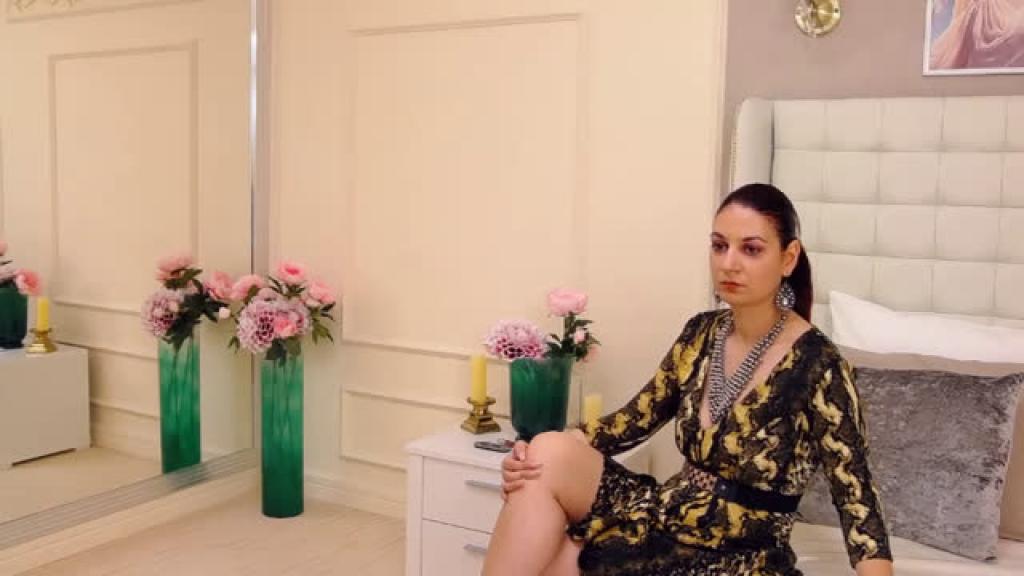 enchantinglolla
