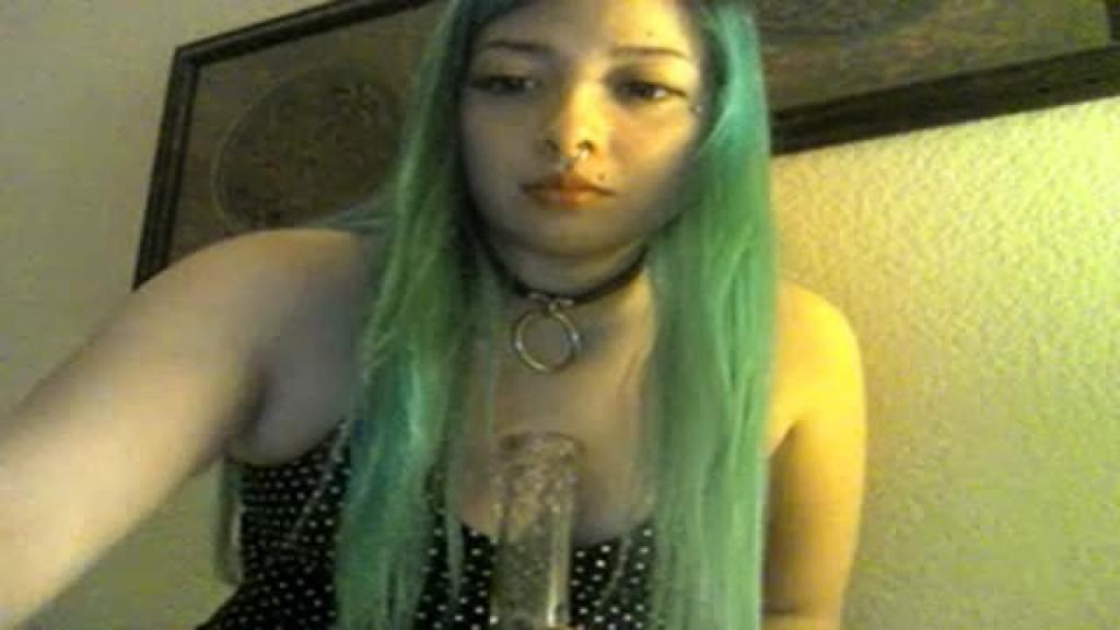 YummiWaifu [2016-10-30 01:41:09]