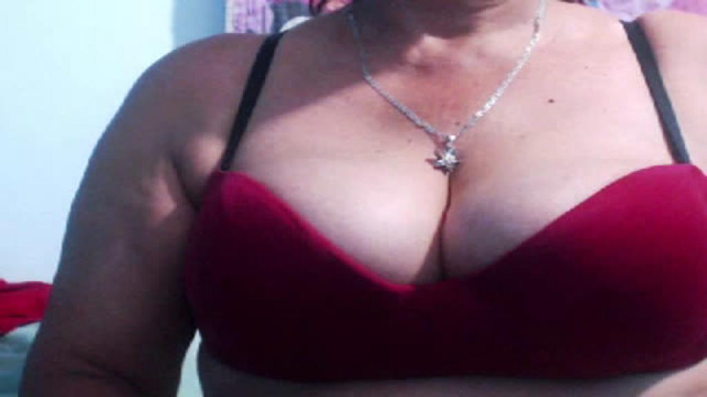 sexytetotas [2017-07-09 00:18:27]