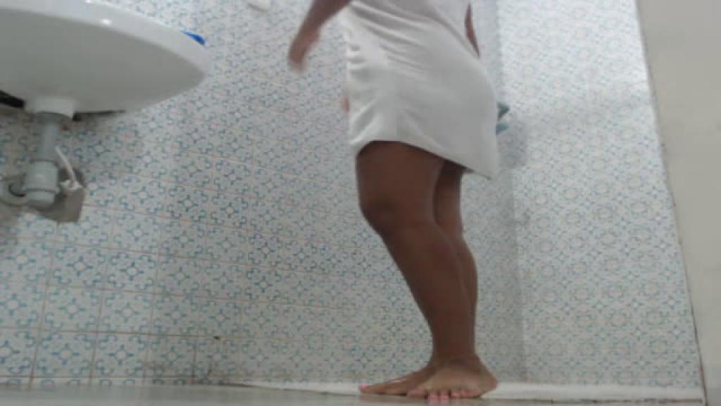 Hotcarla [2018-05-03 21:46:36]