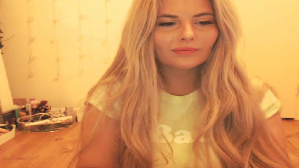CozmicGirl MyFreeCams [2017-08-30 09:31:05]