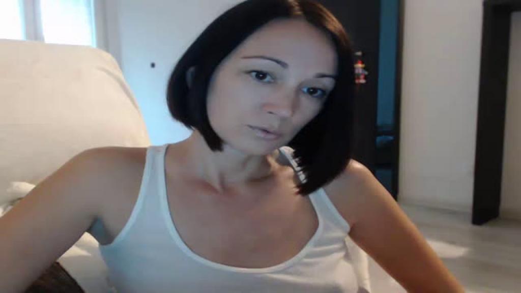 sexycat34 [2017-05-11 11:15:44]