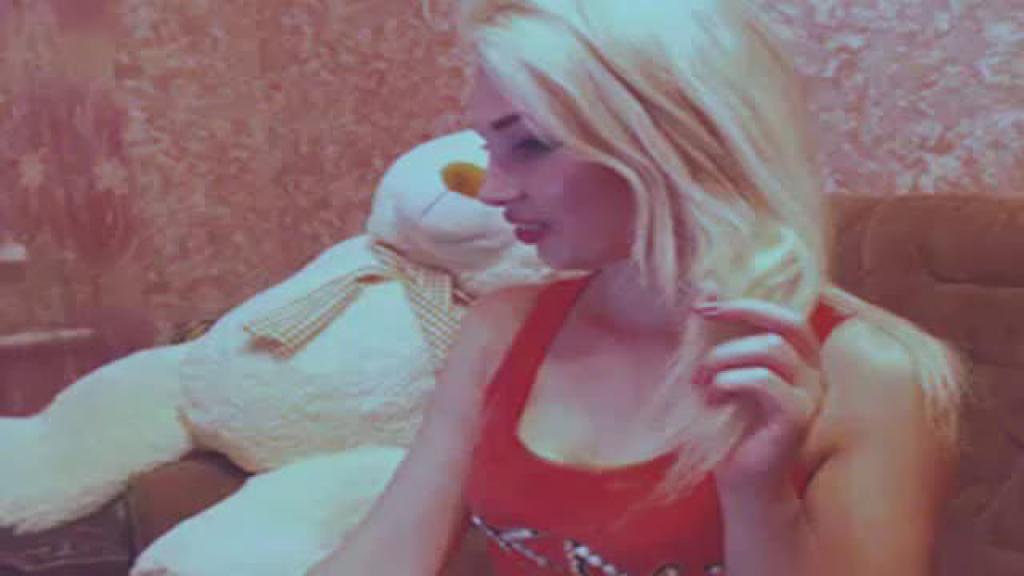 KylieSky4U [2018-06-01 17:00:23]