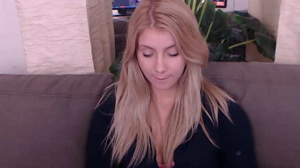 LittleSarra LiveJasmin 2016-11-24 01:56:18