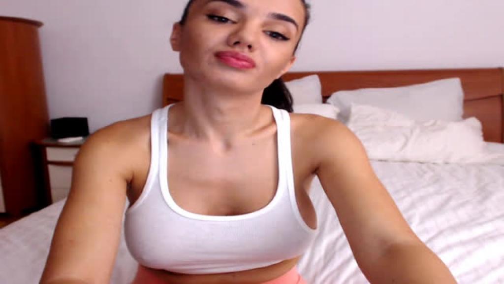 Sassycassieee MyFreeCams [2017-08-18 20:40:15]