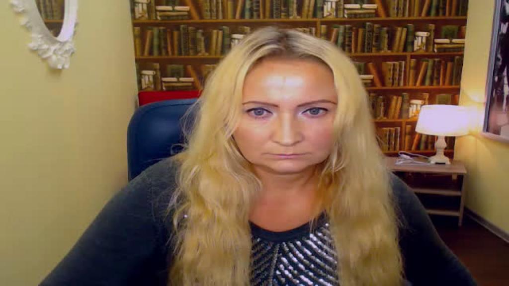 blonde_beryl [2016-10-23 20:56:00]