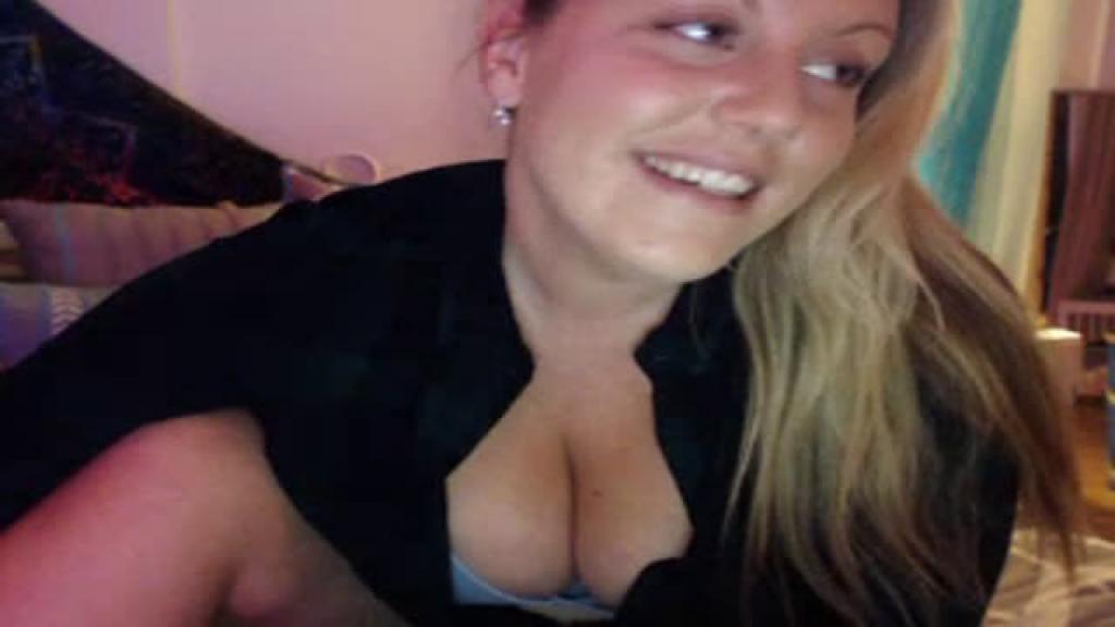 DeeReynolds_ MyFreeCams [2017-09-08 00:45:14]