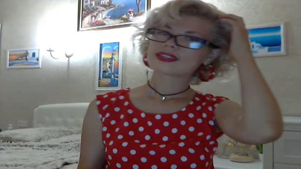 MissDelicia [2017-08-12 19:15:39]