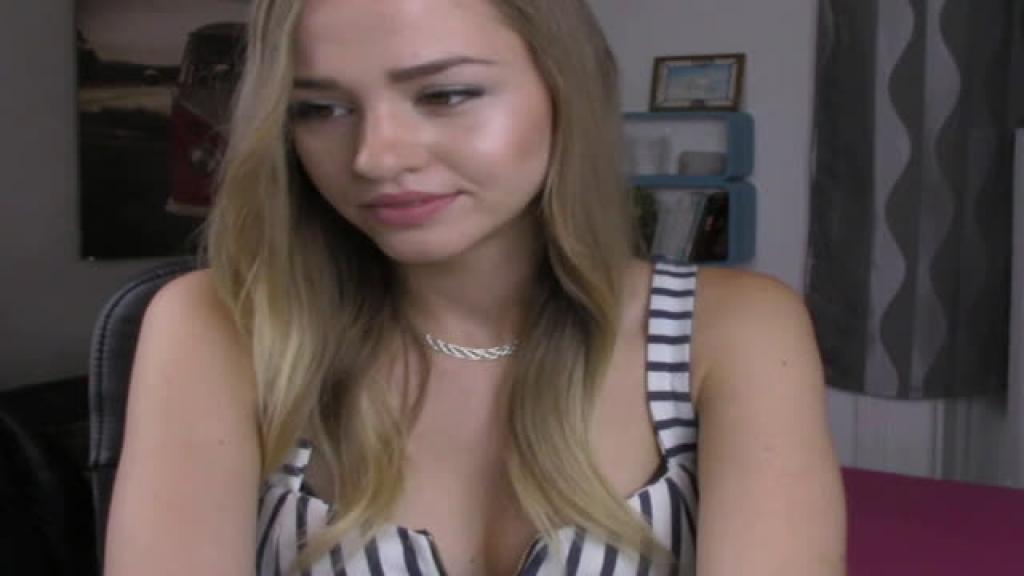 Barbiemyers MyFreeCams [2017-09-18 07:35:27]
