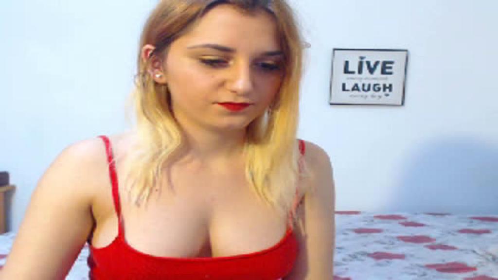 nicollelovely