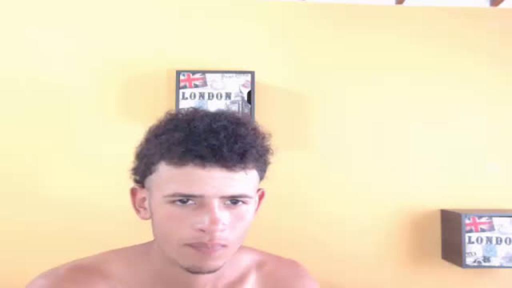 2latinhornyss [2017-05-03 13:25:15]