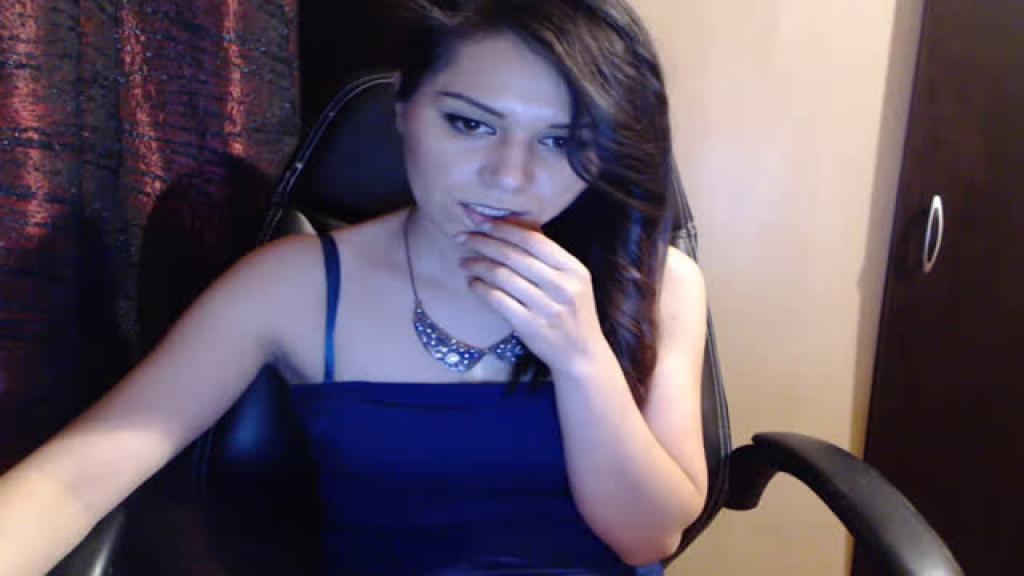 adelebrunette