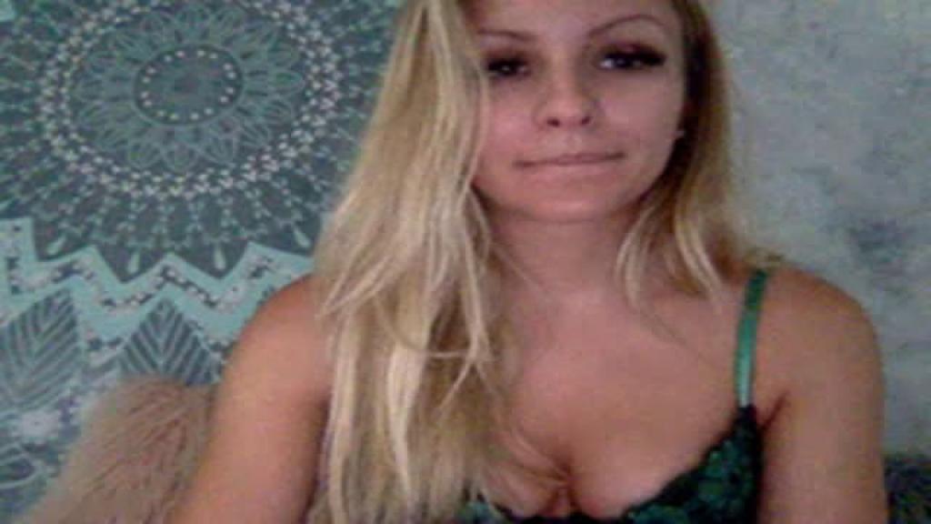 blonde_babe18