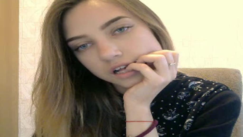 Andora_XO [2016-10-17 14:35:43]