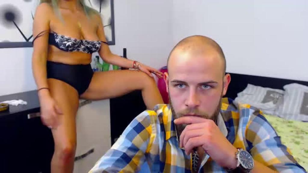 hornyycouple [2016-12-04 12:00:27]