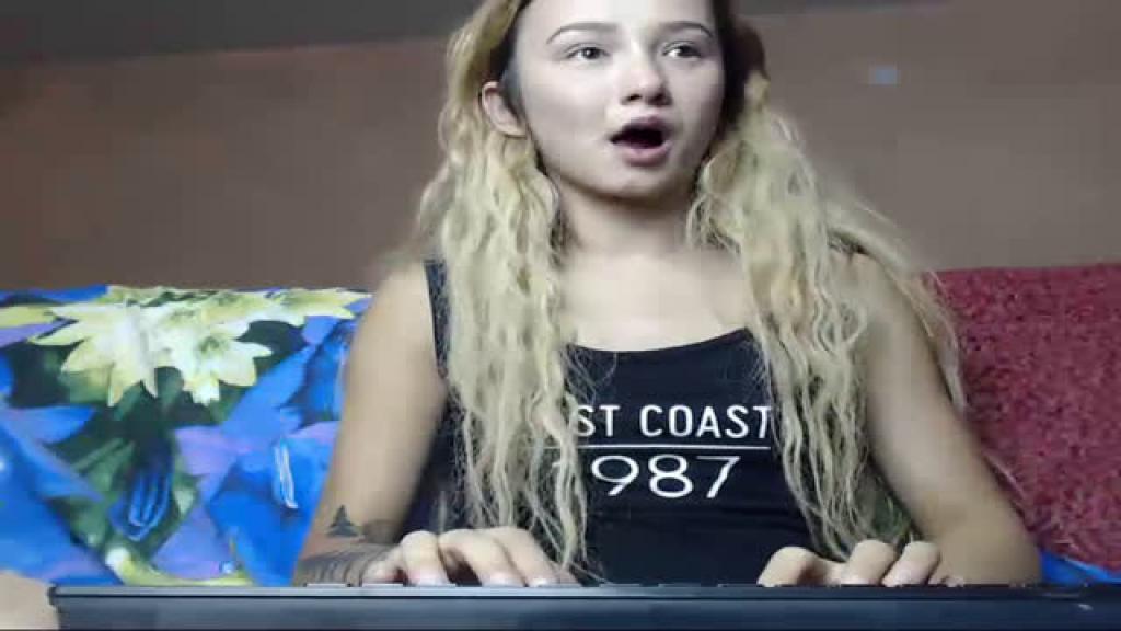littlewetgf MyFreeCams [2017-08-26 12:27:56]