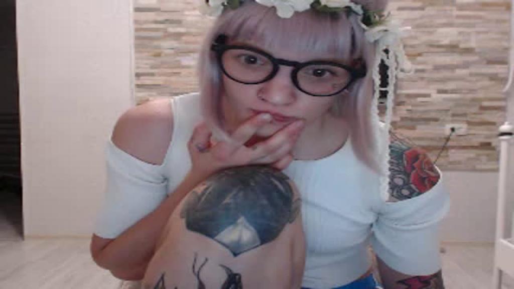 Fitpopka MyFreeCams [2017-08-27 15:56:16]