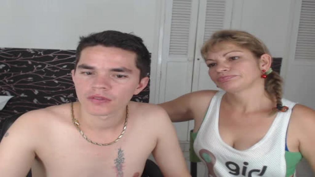 bestcouple52 [2017-06-15 01:40:36]