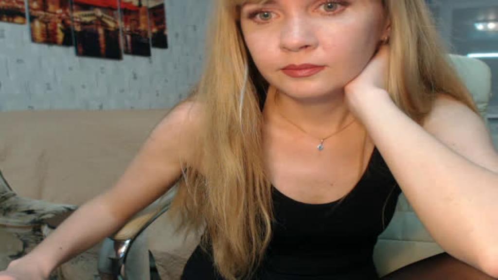NicolettFOX [2017-05-14 22:01:09]