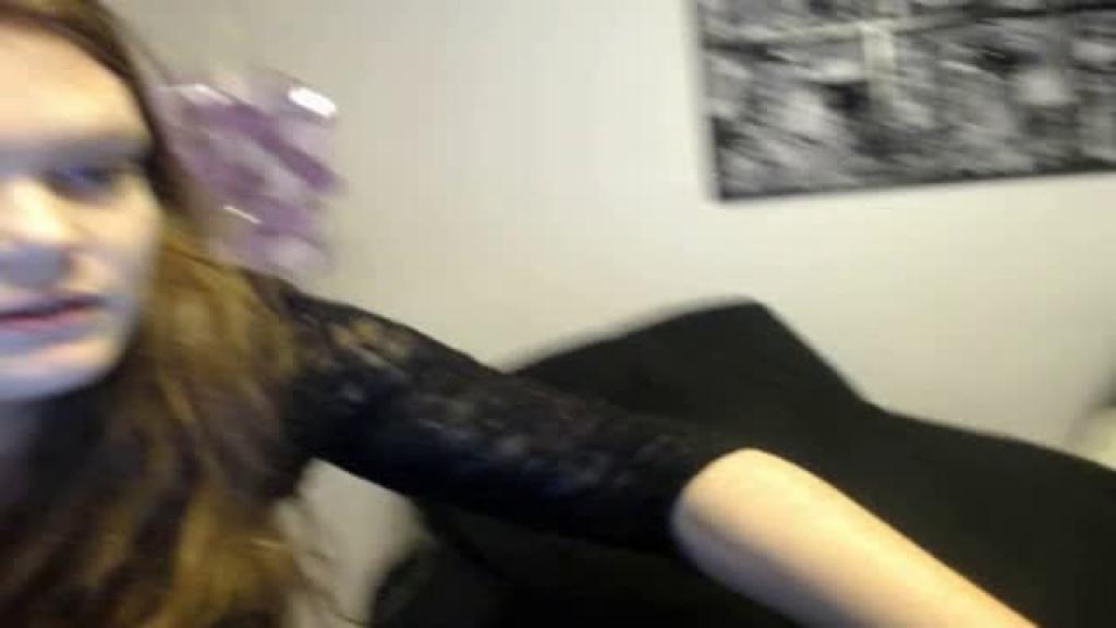 CurvyRedhead [2016-10-14 04:15:53]