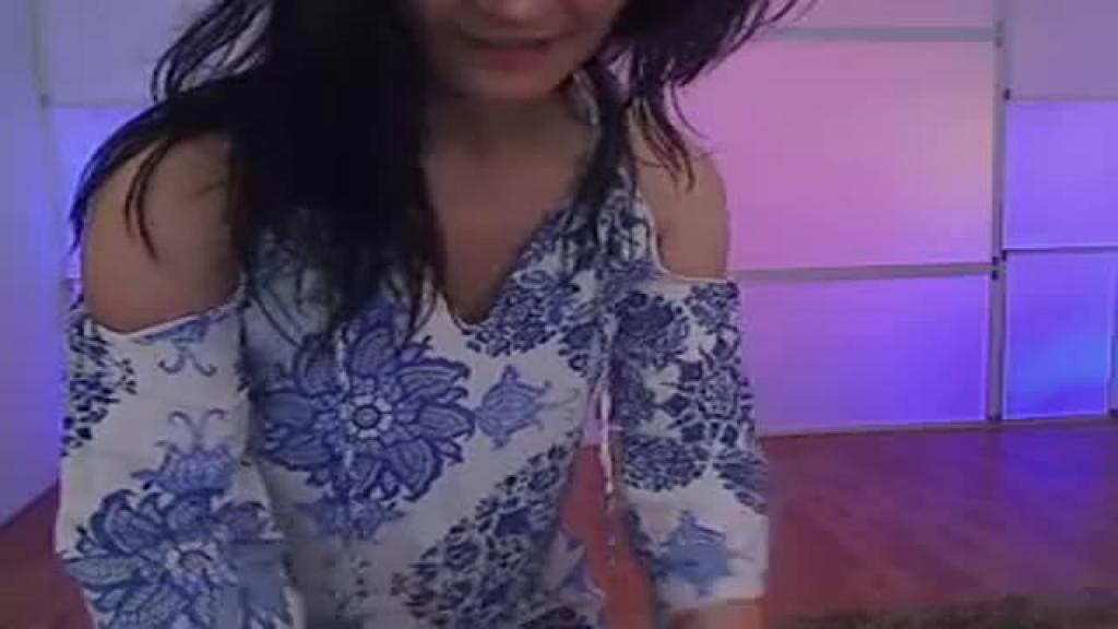 AmeliaNaked [2017-05-02 03:45:40]